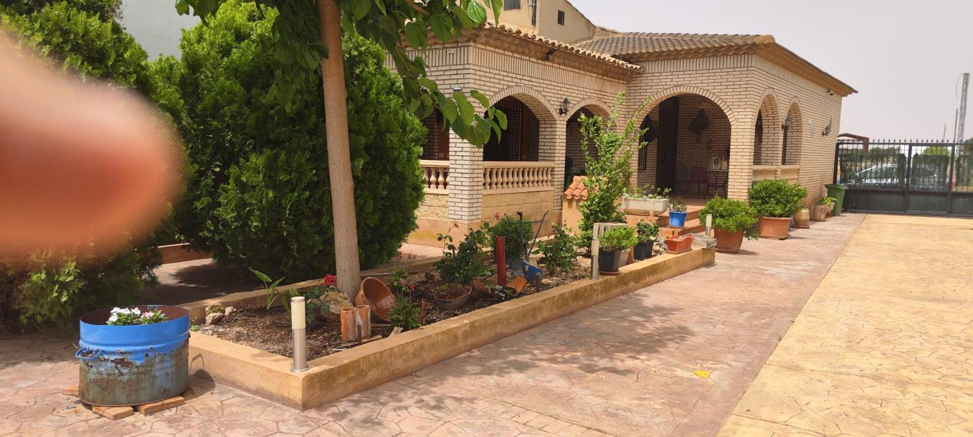 El Tejar